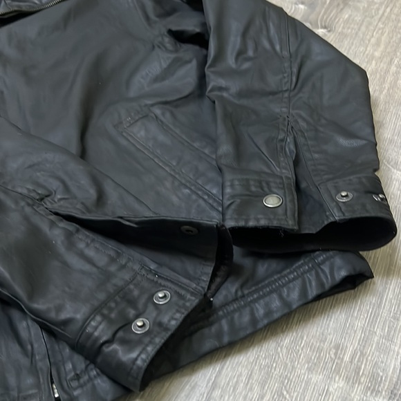 Mens Gap Bomber Jacket - Picture 3 of 8